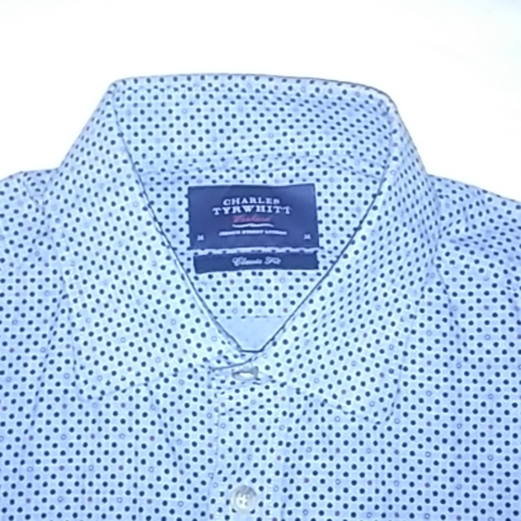 Charles Tyrwhitt Polka Dot Button Down Shirt - Picture 2 of 3